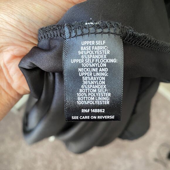 TORRID Black Flocked Star Mock Neck Midi Dress Size 18 - Picture 12 of 12